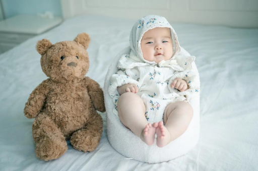 博罗宝宝吃不饱母乳的症状